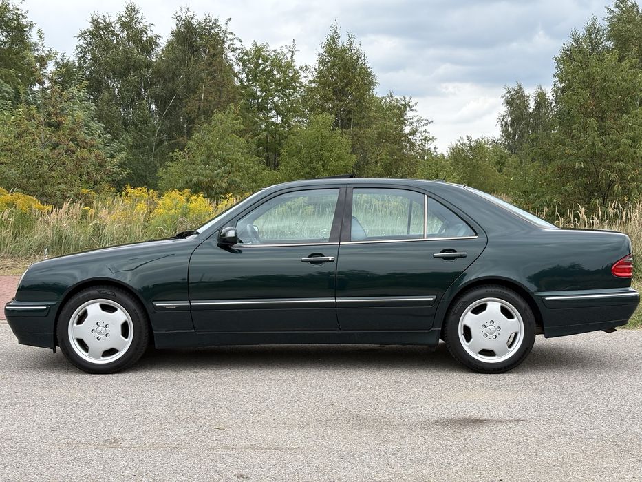 Mercedes-Benz W210 E320 4matic