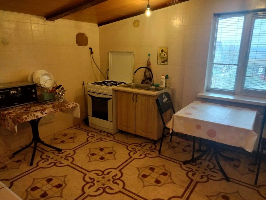 Здам в оренду 3-кімнатну квартиру в місті Сокиряни Чернівецької області