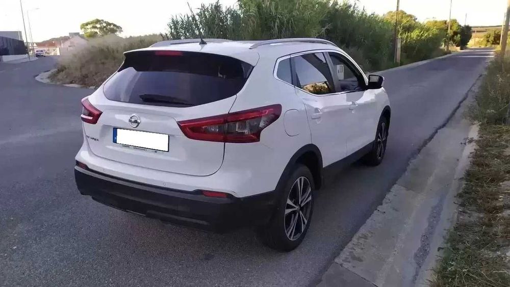 Nissan Qashqai 1.5 dCi Tekna Premium | Financiamento disponível