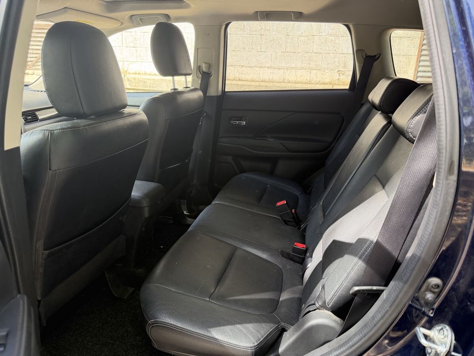 Mitsubishi Outlander 2.2 D 7 lugares Nacional