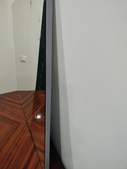 Espelho novo Sanindusa 80x70cm.