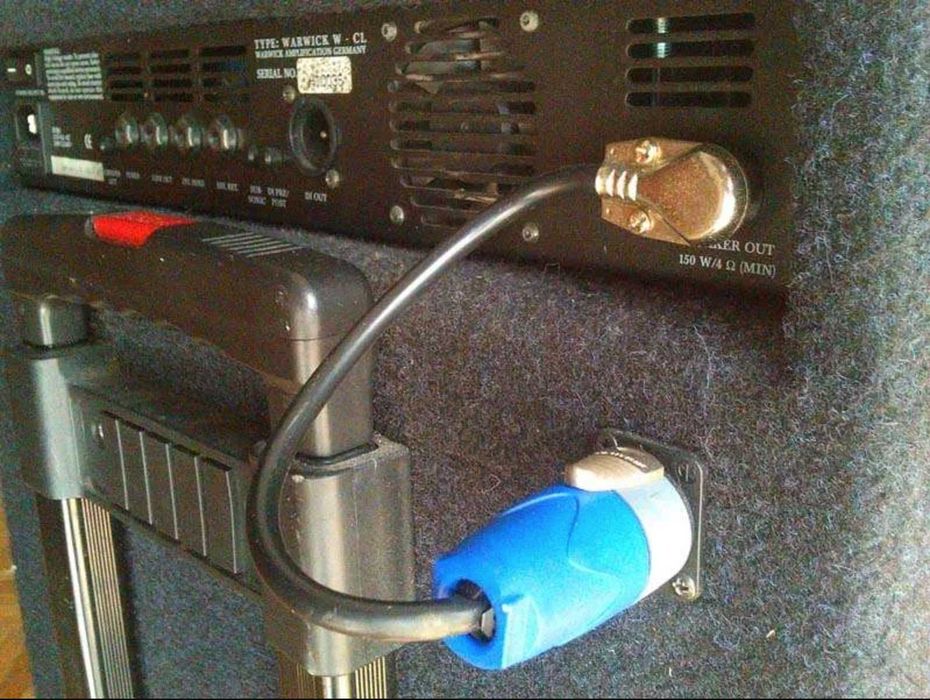 Combo Amplificador de Baixo Warwick CL ND4 150W – Made in Germany