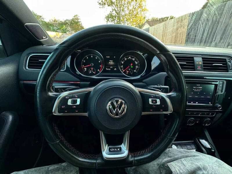 2017 Volkswagen Jetta