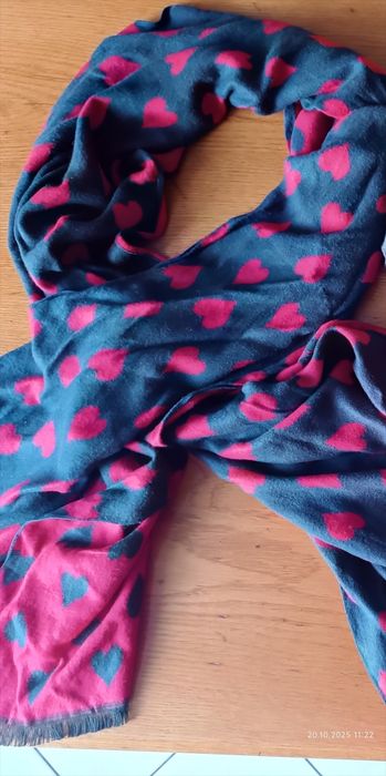 Шарф палантин сердечка, шапка лео