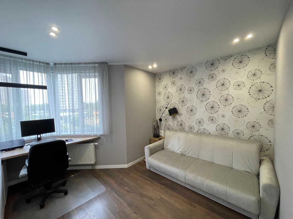 Продам квартиру .