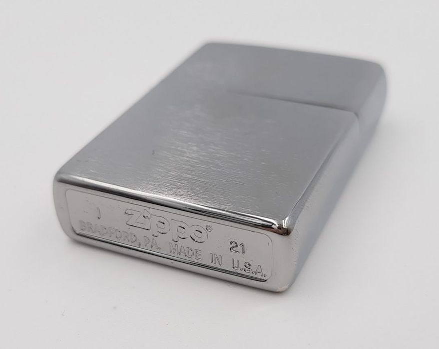 Nowy Zestaw upominkowy zapalniczka zippo benzyna kamienie prezent