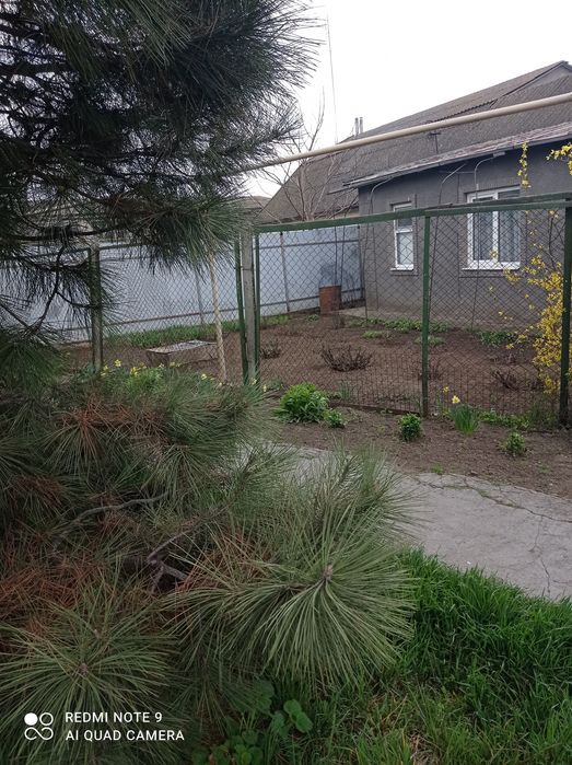 Продам дом в пригороде Черноморска.