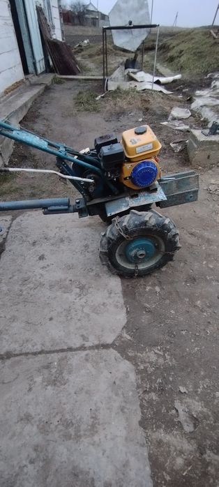 Продам мотоблок мб 1