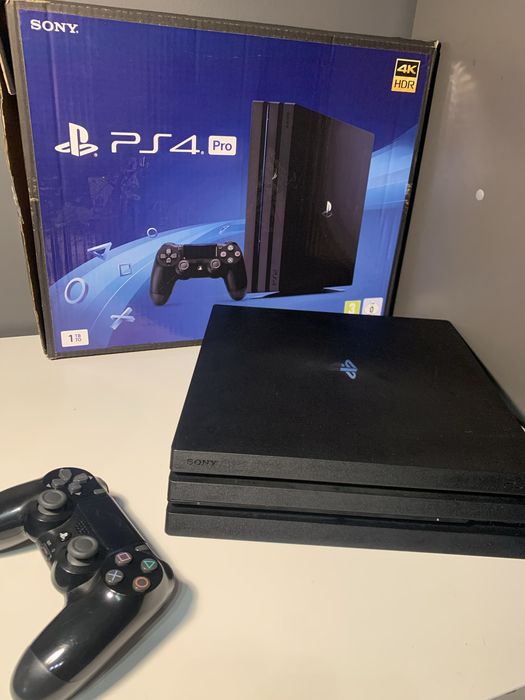 PlayStation 4 Pro - 1Tb + Kontroler DualShock 4