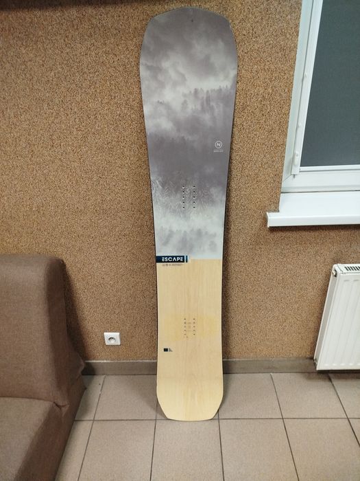 Deska snowboardowa Escape