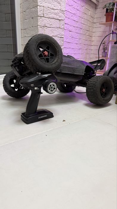 Traxxas e-revo 2.0