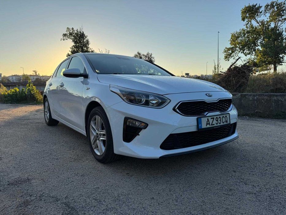 Kia Ceed 1.0 T-GDI 2021 120CV