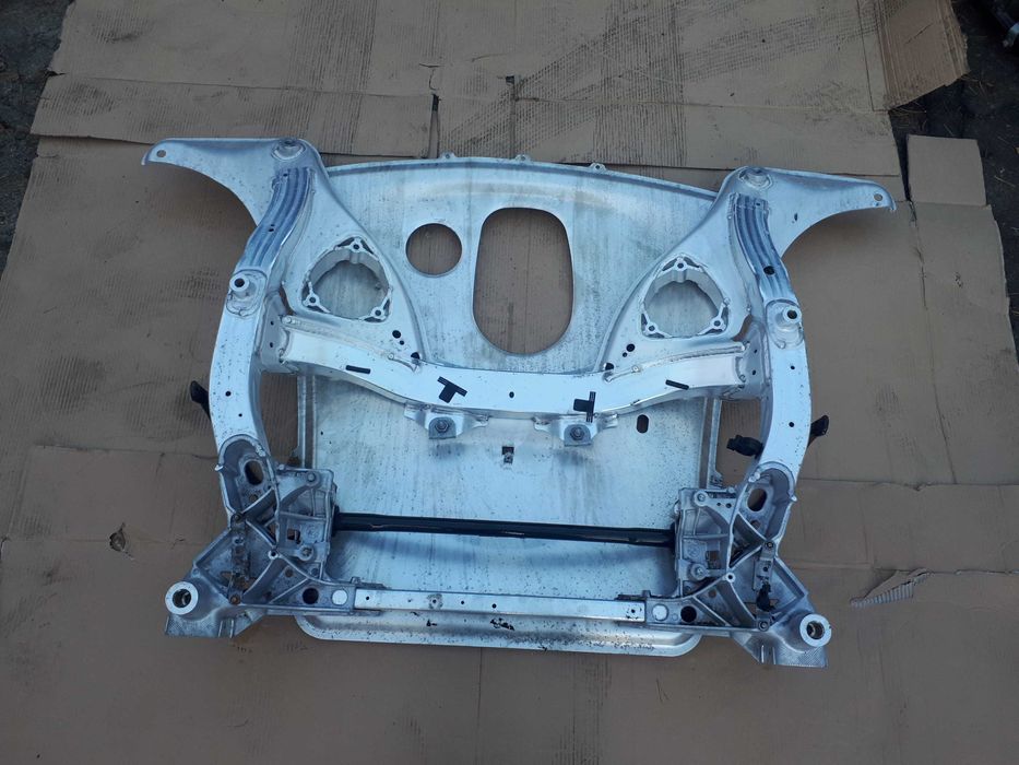 Sanki Wózek Kołyska Przód bmw m5 f10 m6 f06 f12 f13 4.4 v8 560km