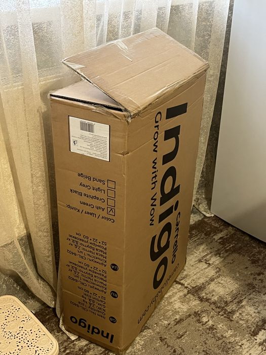 Дитячий стільчик для годування Carello Indigo