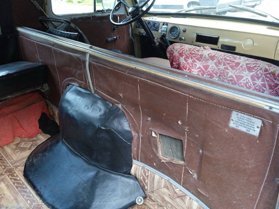 Продам УАЗ 3303 в роблчому стані