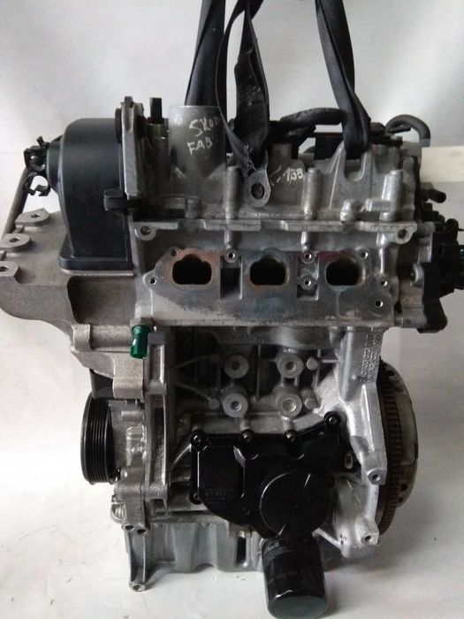 Motor completo SKODA Fabia II Hatchback (542, 5J)