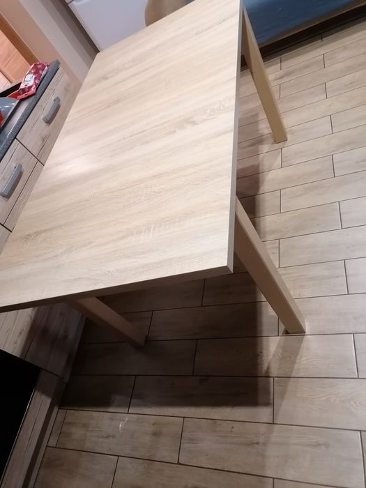 Sprzedam stół kuchenny