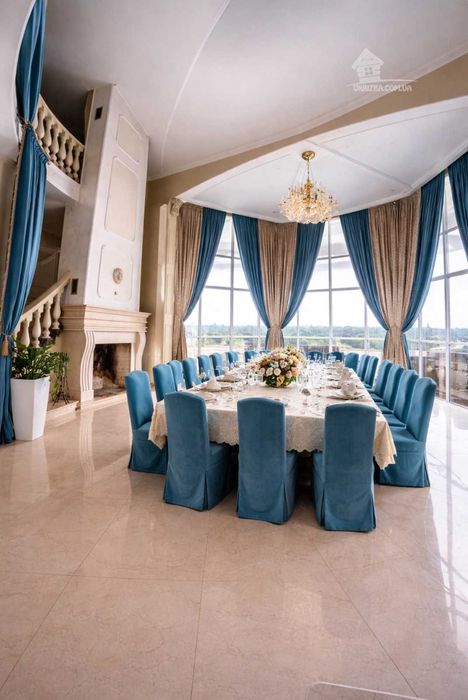 Дом 800 кв. VIP-уровня.Бассейн с подогревом, сауна, бильярд,генератор.