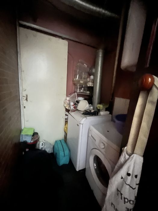 Жорнівка продаж пів будинку 4 кімнати Газ/Камін з виходом в Ліс