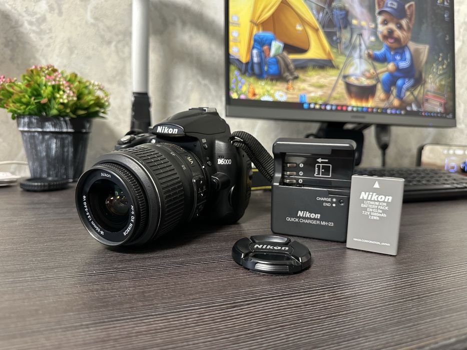 Фотоаппарат Nikon D5000 с объективом 18–55 VR • Идеальное состояние