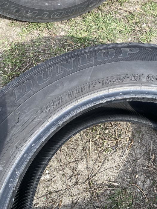 Продам шини 225/65/17 ,600 грн-шт