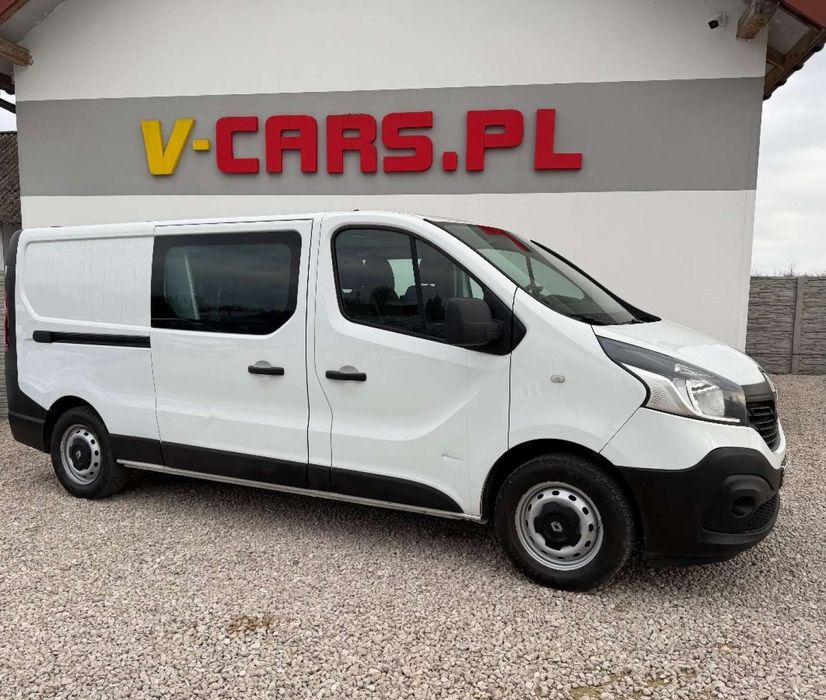 Renault Trafic  Trafic 2019 - 6 osób - Brygadówka