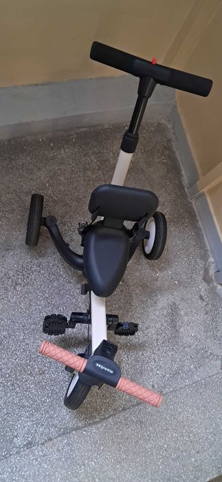 Moovkee Mike 6w1 rowerek jak nowy biegowy trojkołowy z kijem