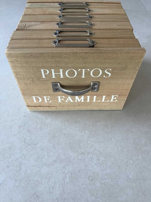 Caixa para 6 álbuns de fotografias