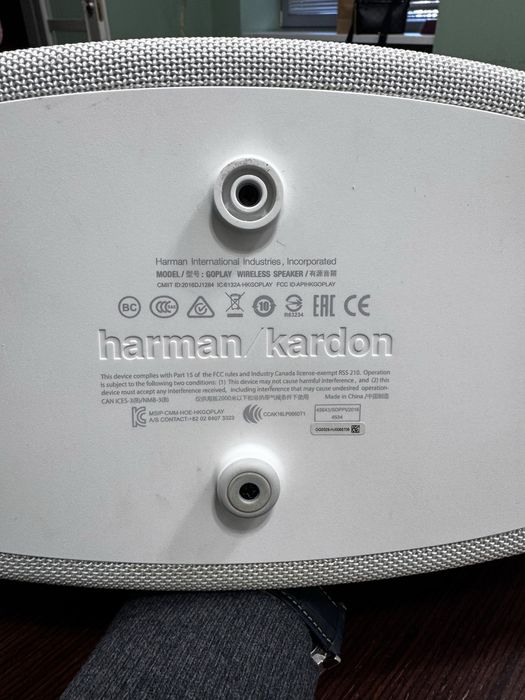 Harman Kardon Go + Play (Оригінал)