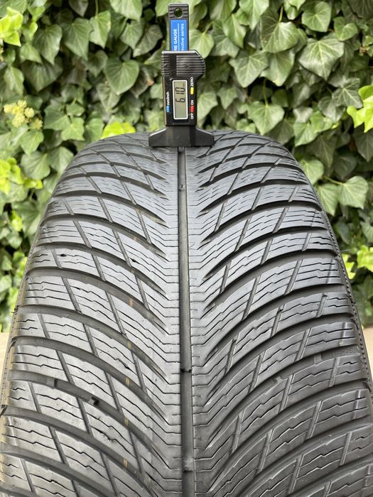 245/45 R19 Michelin Pilot Alpin PA5