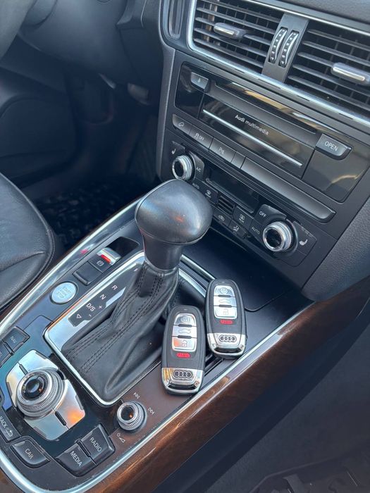 2015 AUDI Q5, Premium Plus