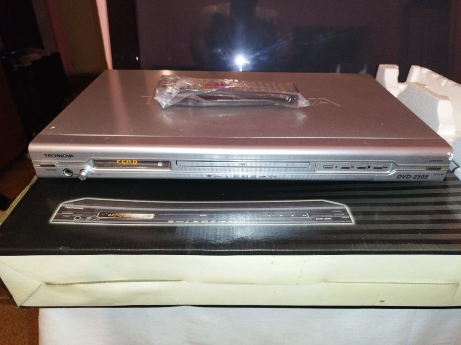 Продам DVD player не дорого пешить домовимся за ціну