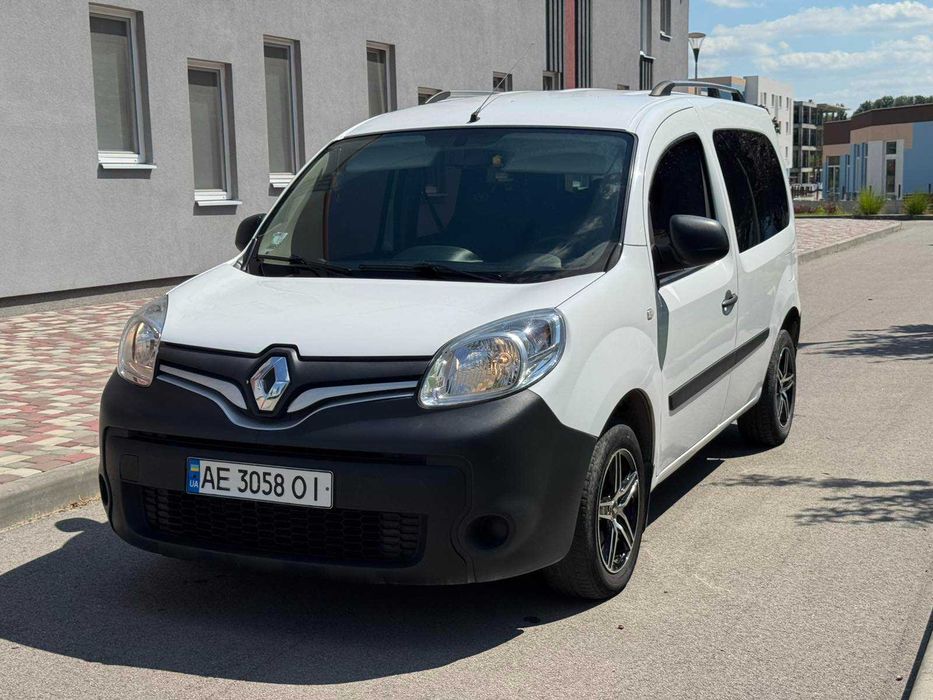 Renault Kangoo 2017р пасажир 1,5 дизель /ОБМІН/РОЗСТРОЧКА
