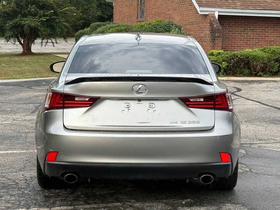 Lexus IS 250      2014
