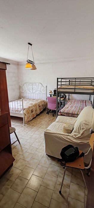 Terreno com Moradia