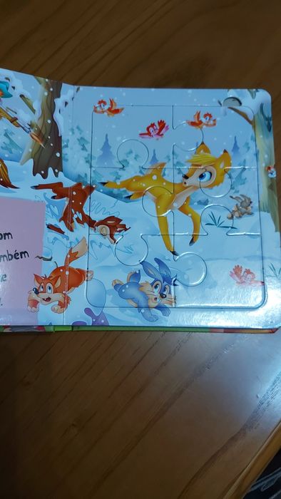 Livro puzzle do Bambi