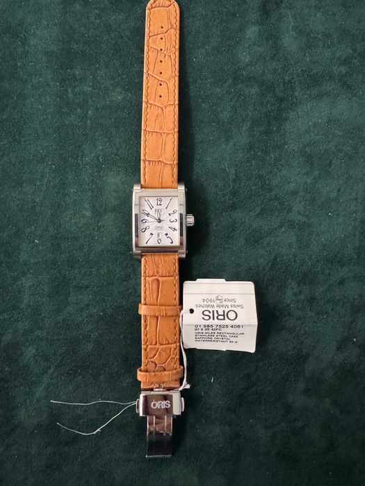 Новые  часы  Oris  585.7525.40.61 LS.5.20.42
