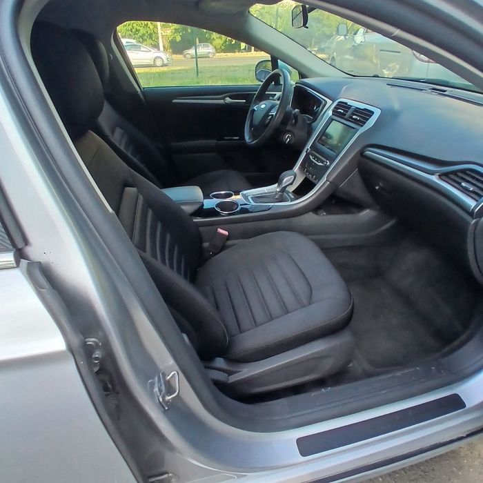 Ford fusion hybrid 2.0