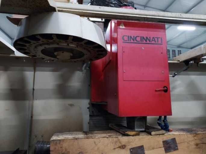 Frezarka CNC CINCINNATI Arrow VMC-1250