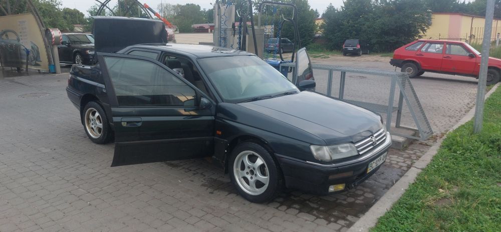 Продам Peugeot 605 2.0 газ/бензин