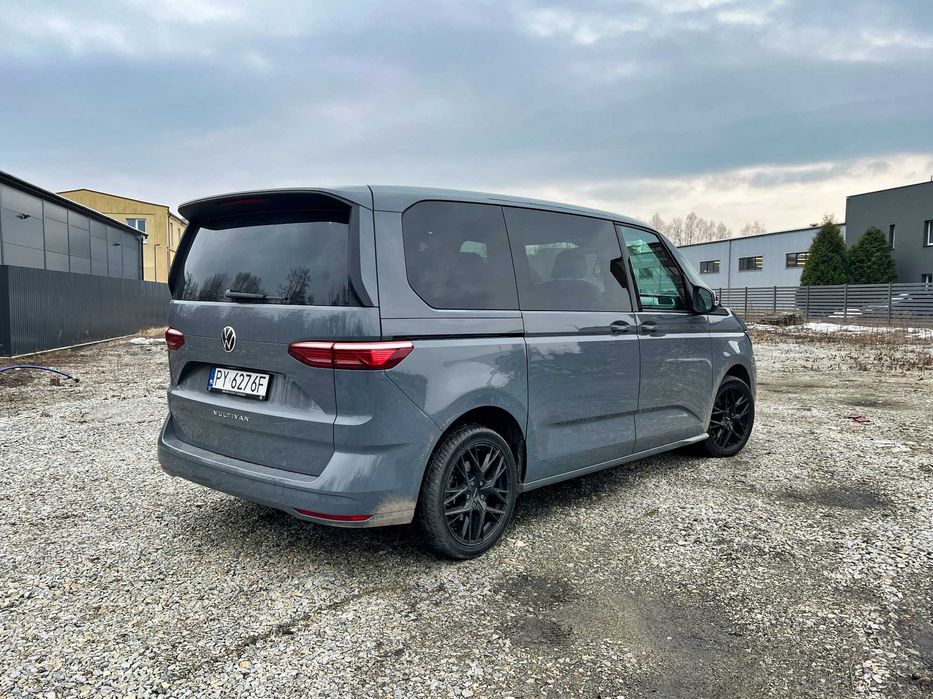 Wynajem busa VW MULTIVAN bus do wynajęcia wypożyczalnia busów