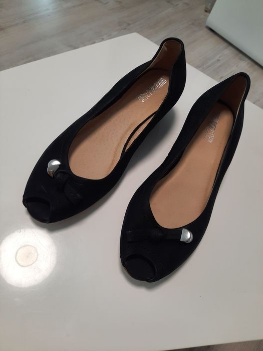 Buty Pantofle damskie zamsza naturalna rozmiar 39 . Nowe