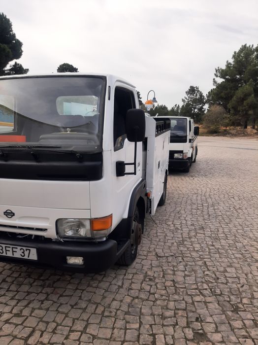 Desentupimento de esgotos e aspiração de fossas sépticas