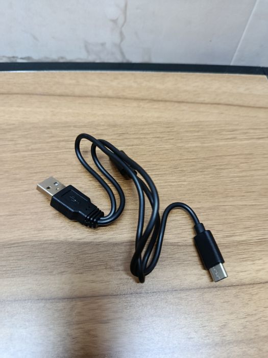 Podwójna ładowarka  / powerbank + 2 szt. Akumulator LP-E6H