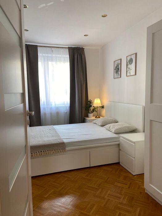 Odświeżone, umeblowane 48,5 m² z garażem – CENTRUM