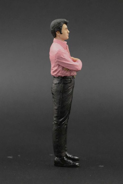 Elvis Presley Figurka 1:18 Mercedes 600 Pullman CMC