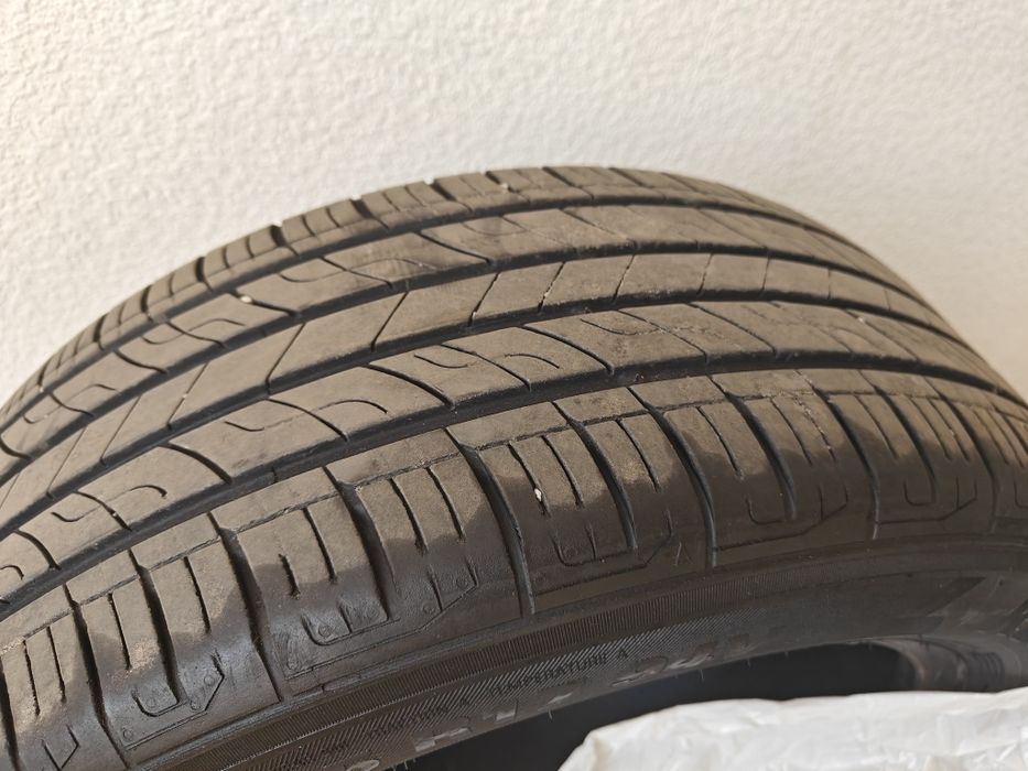 Продам шини Kumho Solus TA21 215/55/17