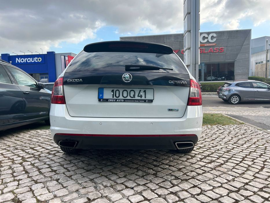 Skoda Octavia Break 2.0TDI 183cv DSG RS