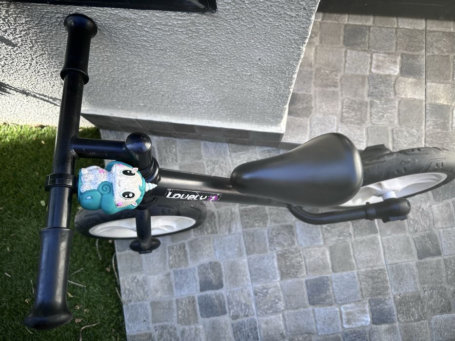 Bicicleta criança equilibrio