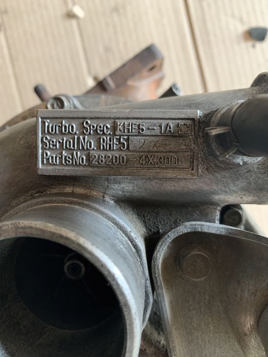 Турбокомпресор турбіна KIA Carnaval 2.9 CRDI KHF5-1A 28200-4x300.